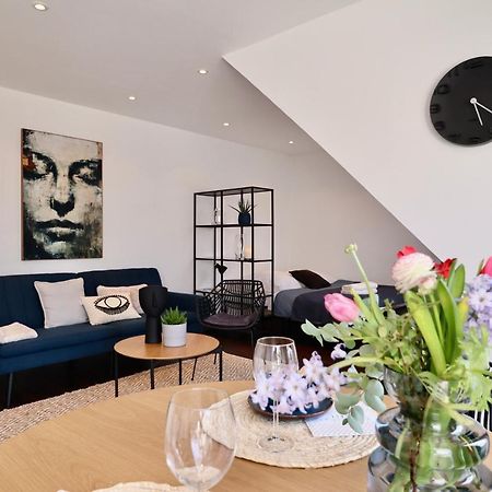 Sunset Apartment: Free Parking + Balcony + Netflix Essen Ngoại thất bức ảnh