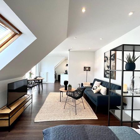 Sunset Apartment: Free Parking + Balcony + Netflix Essen Ngoại thất bức ảnh