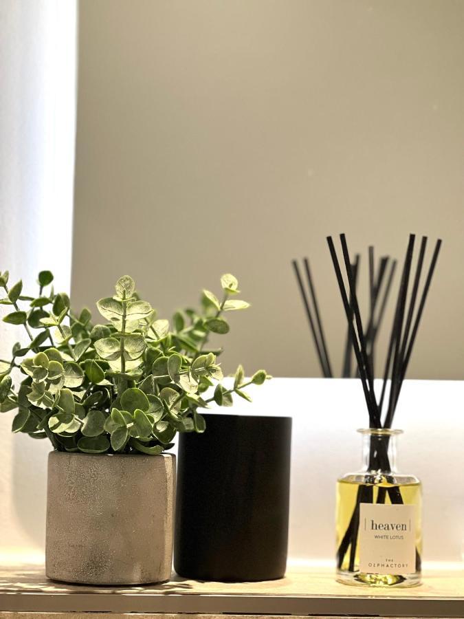 Sunset Apartment: Free Parking + Balcony + Netflix Essen Ngoại thất bức ảnh